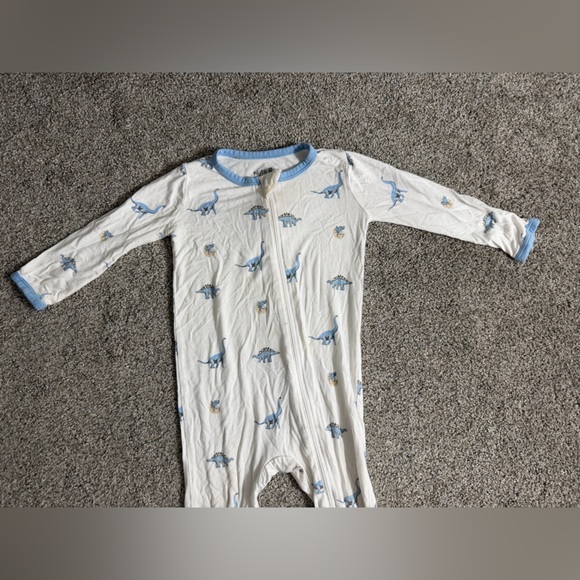 Kyte Baby Zippered Footie in Jurassic Blue Dinosaur Print Size 18-24 Months - Picture 4 of 16